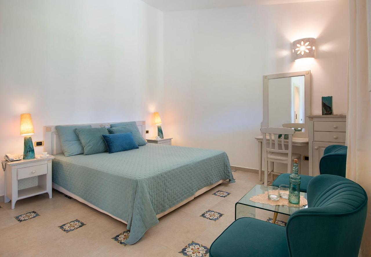Villa Cavalieri Country Hotel Pula Luaran gambar