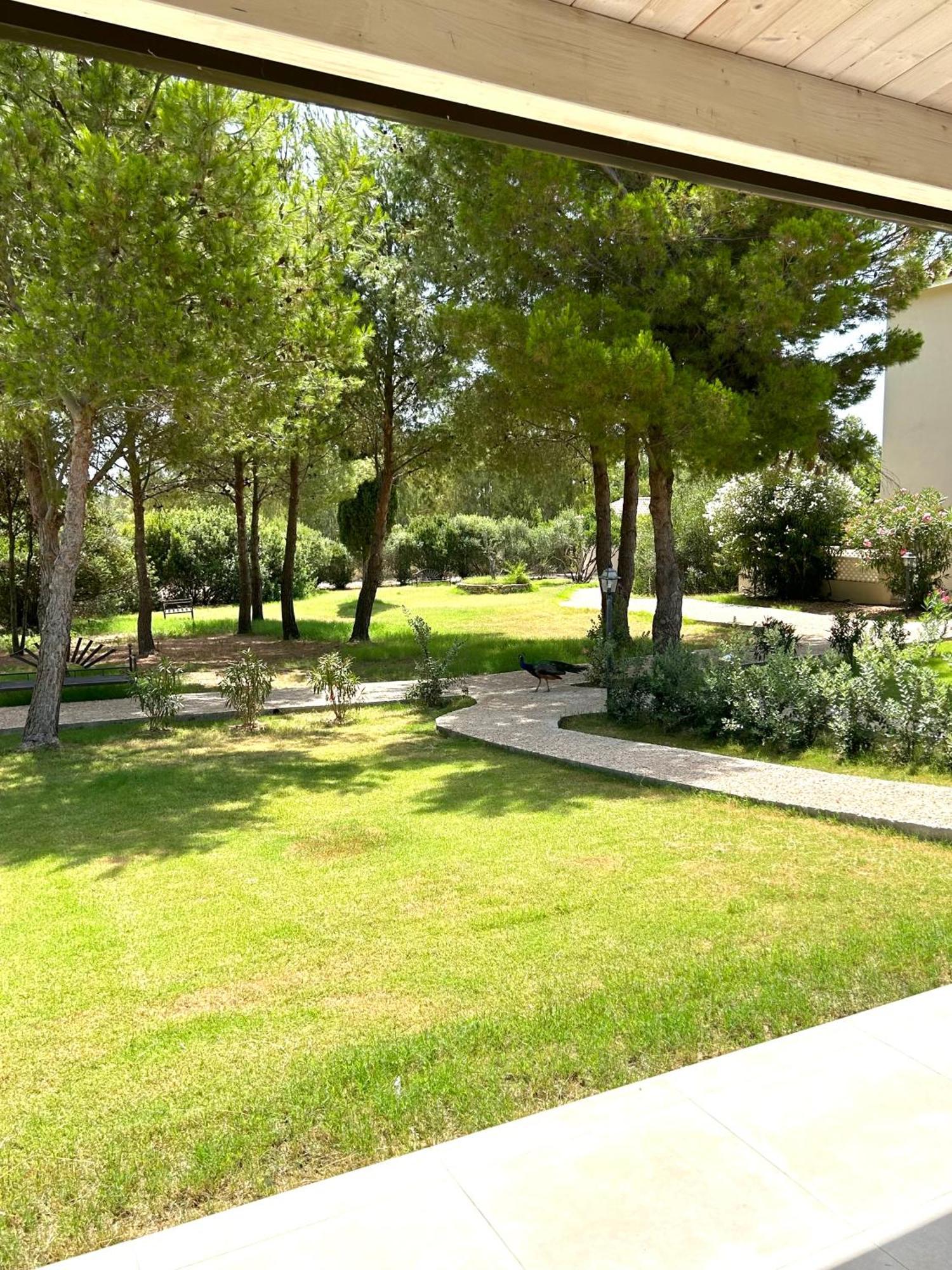 Villa Cavalieri Country Hotel Pula Luaran gambar