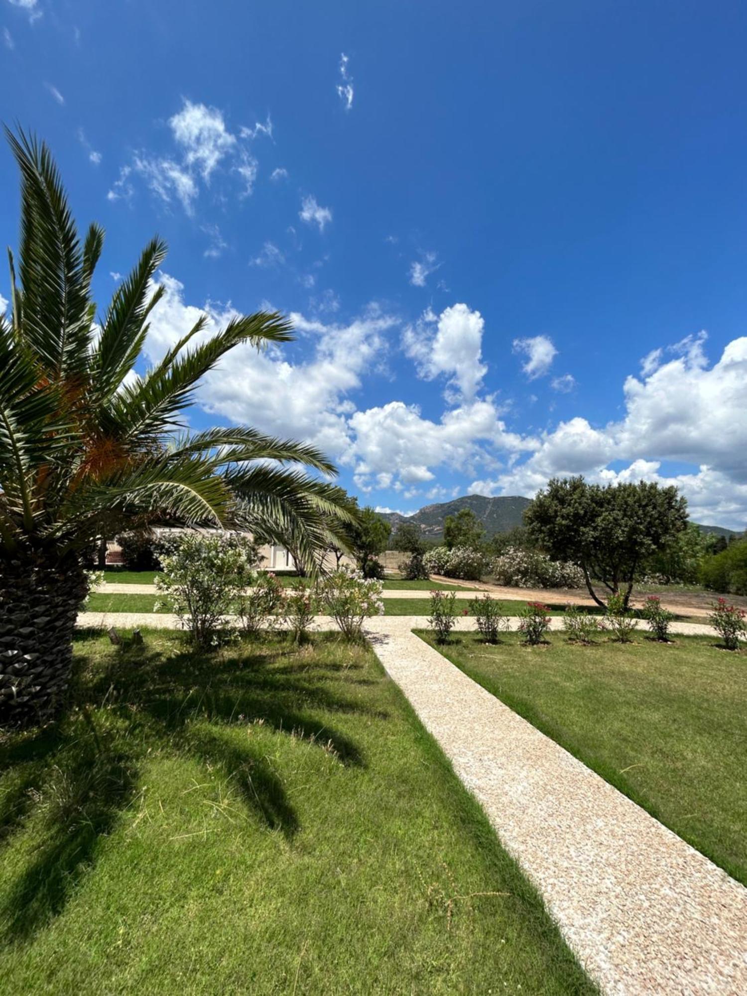 Villa Cavalieri Country Hotel Pula Luaran gambar