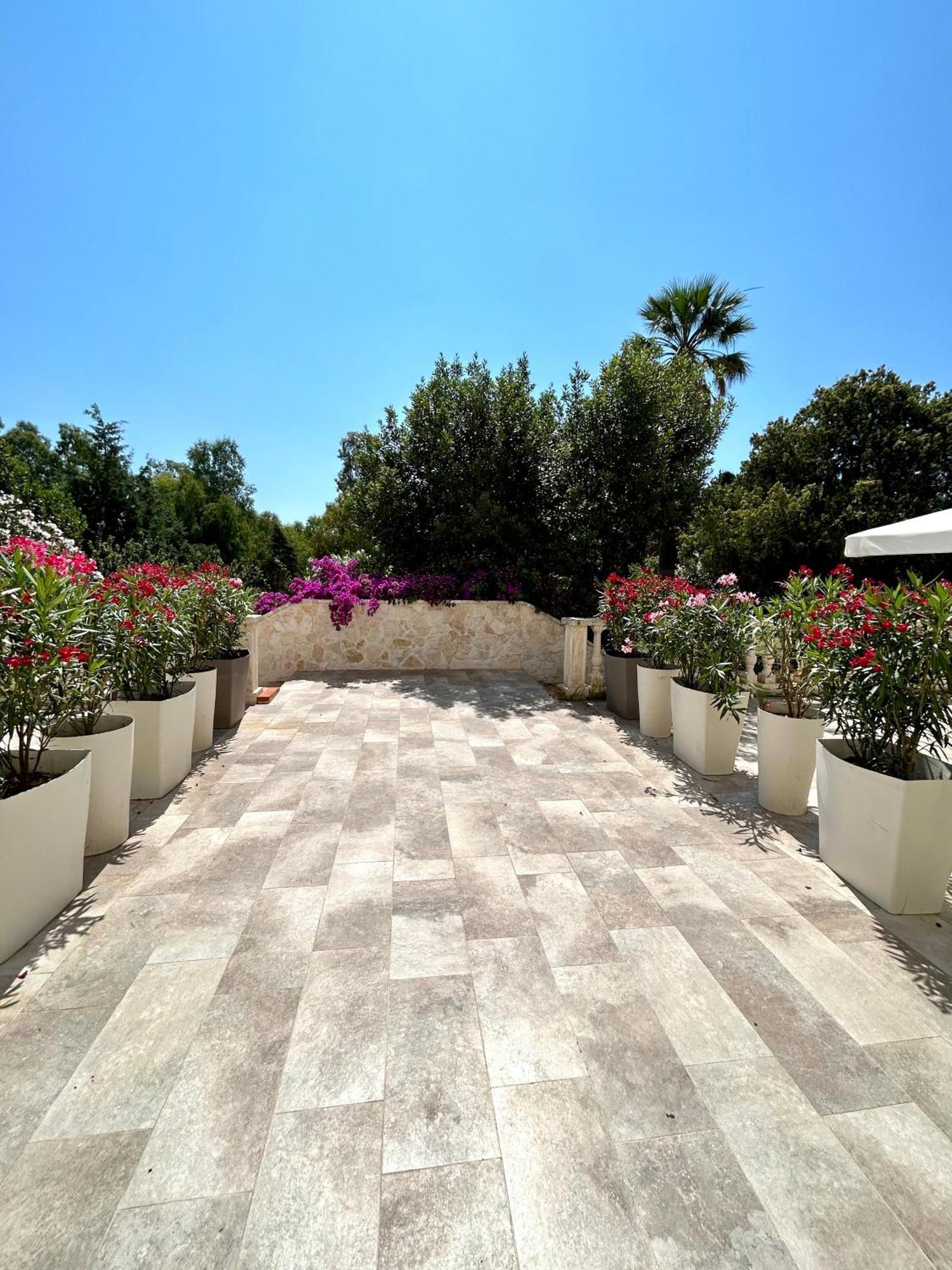 Villa Cavalieri Country Hotel Pula Luaran gambar